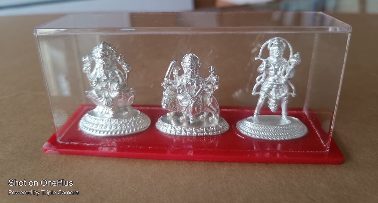 Acrylic creative work by RR Creations Mysuru - 4